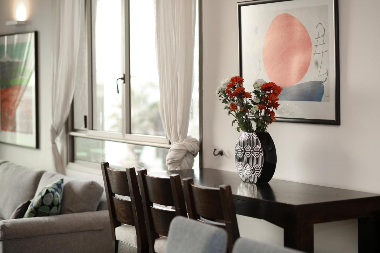 Sea View Apartment Prime Location On The Beach เทลอาวีฟ ภายนอก รูปภาพ