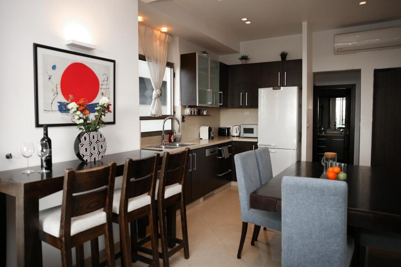 Sea View Apartment Prime Location On The Beach เทลอาวีฟ ภายนอก รูปภาพ